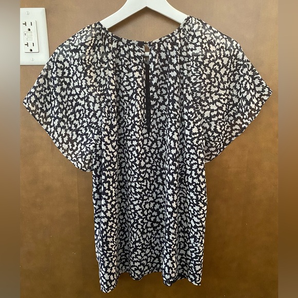 Club Monaco top - Picture 3 of 7